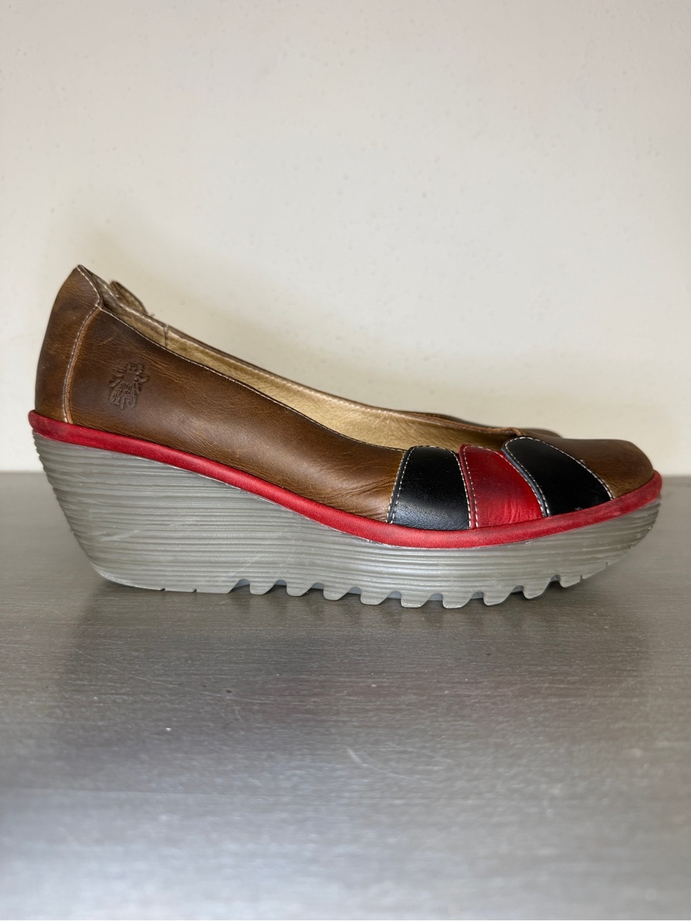 Fly London Women's Platform Sandals Leather Wedge Shoes US Size 10 Comfortable